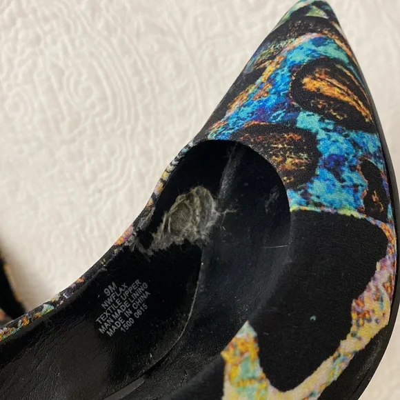 Nine West Flax Heels - Picture 9 of 16